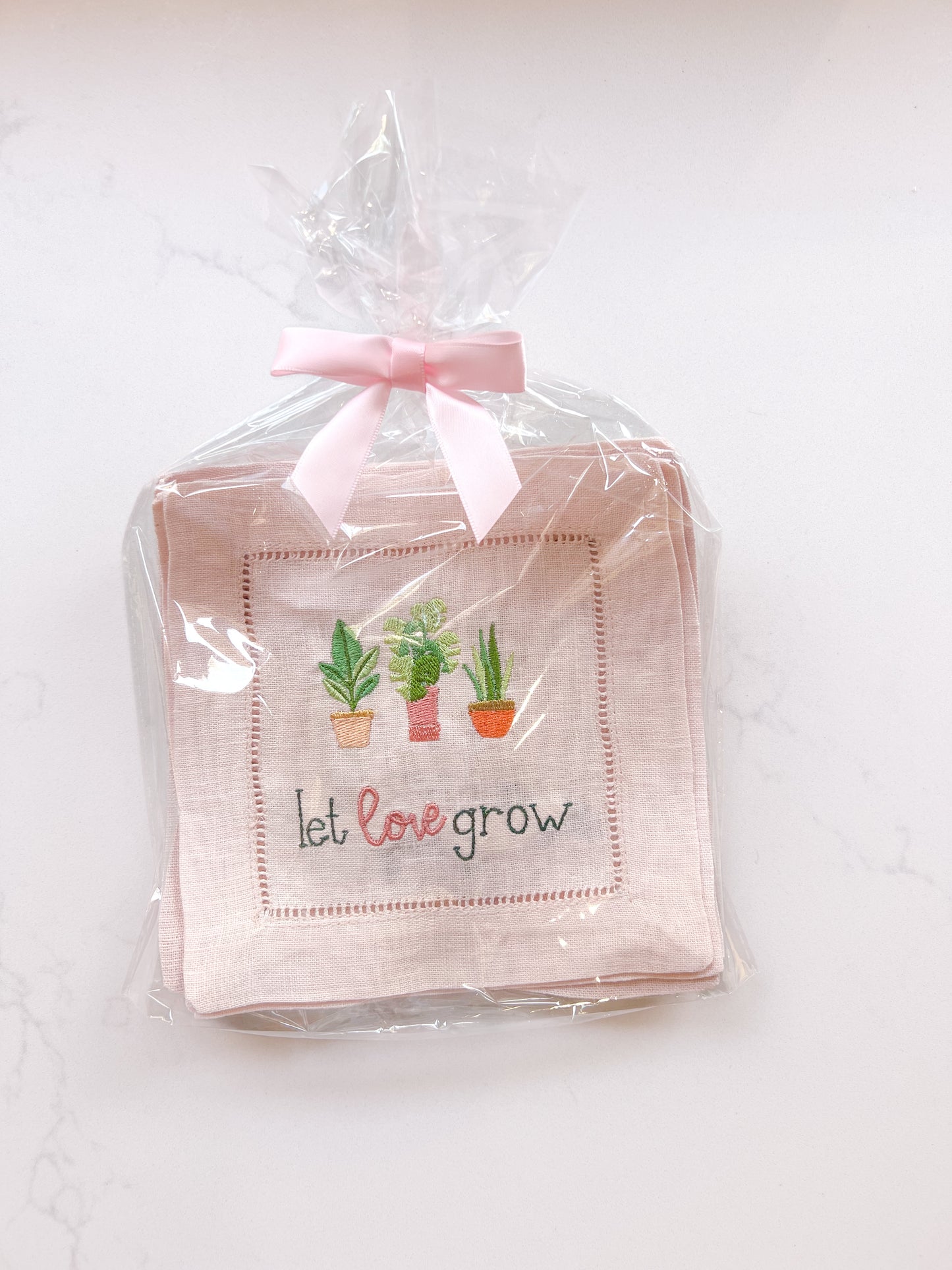 let L O V E grow set